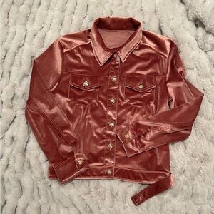 Amazon Velvet Button-Up Jacket in Rose